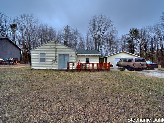 2nd image of 1362 W McMillan Rd