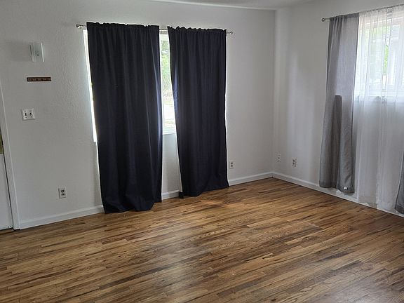 3rd image of 6663 E 68th Ave