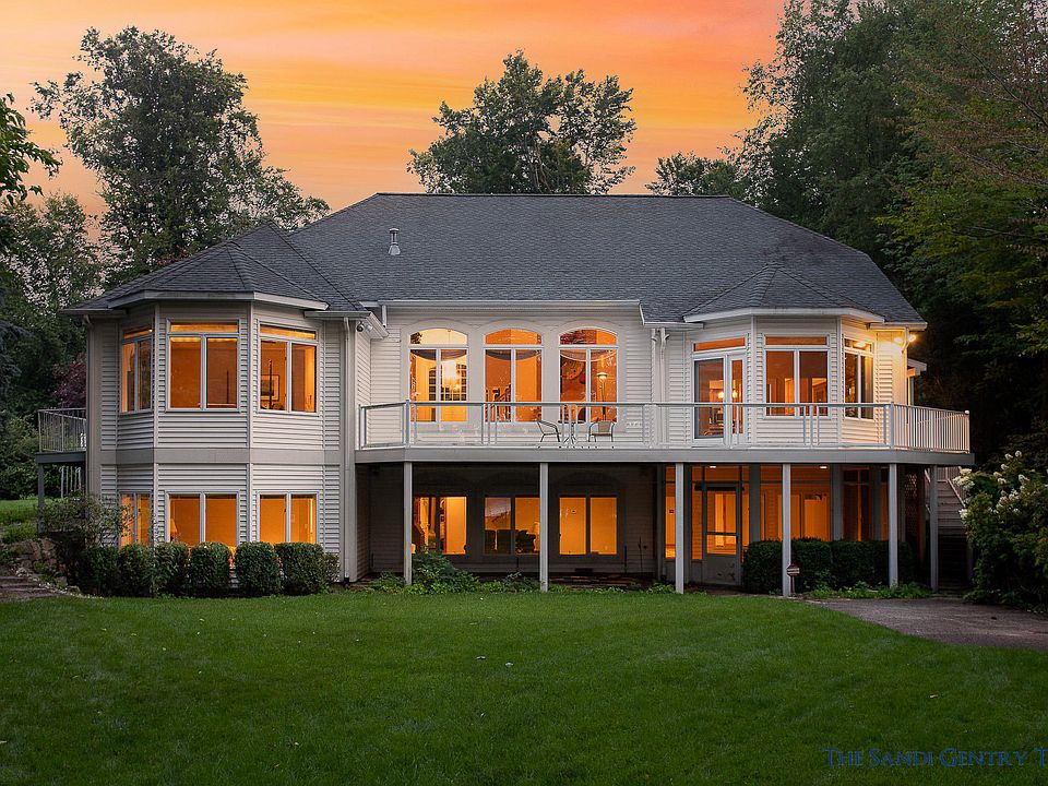 1st image of 4440 Birchwood Ct