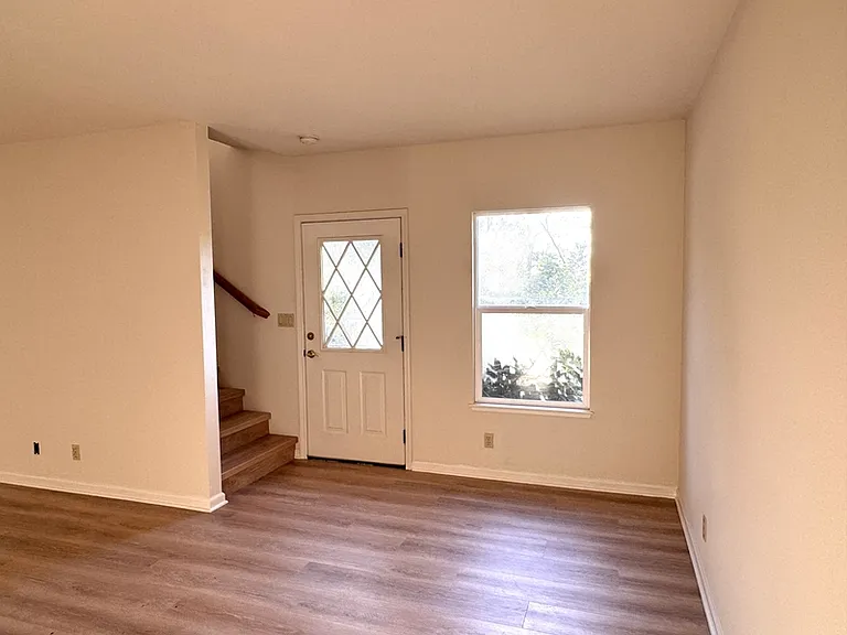 146 Northridge Dr — Photo 36