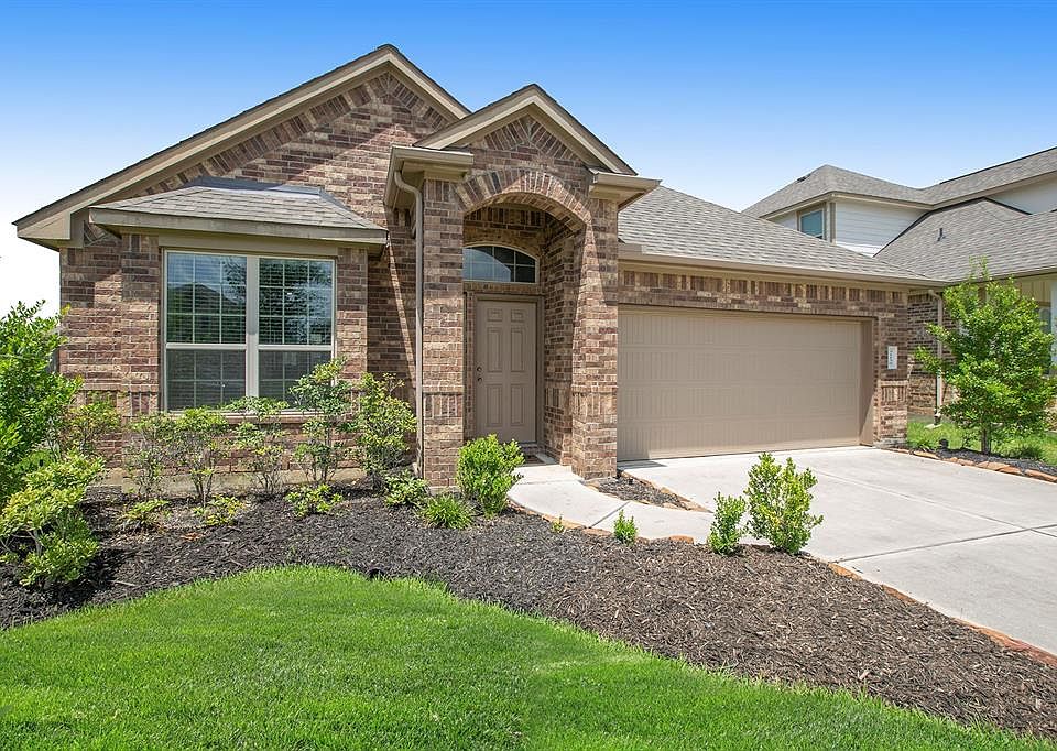 Welcome to 31130 Yellow Dawn Ln.
