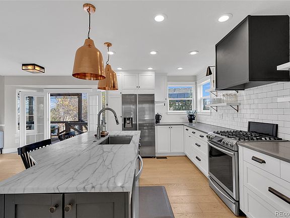 4th image of 6823 Edgewood Place