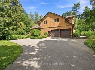 21 Stone Sound, Scugog, ON L9L1P5