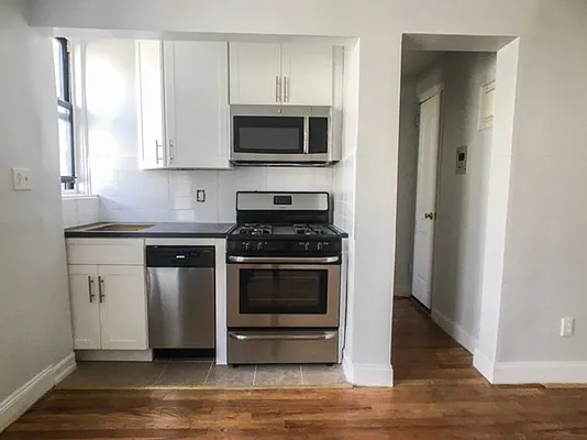 Rented by Bohemia Realty Group | media 6