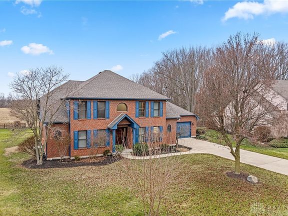3rd image of 231 Old Carriage Dr