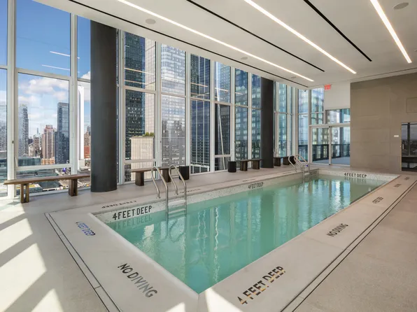 606 West 30th Street image 16 of 25