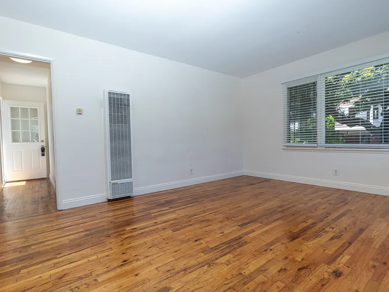 506 Avenida Victoria — Photo 4