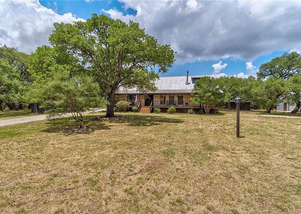 1st image of 810 Barton Creek Dr