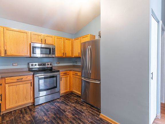 5th image of 1521 Silverstone Dr #3