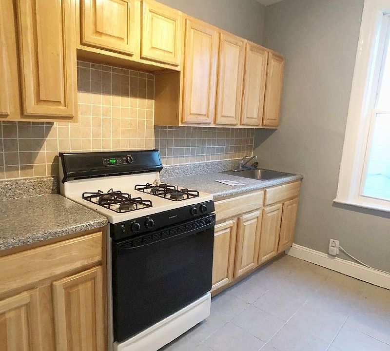 1st image of 28-30 37th St #2R