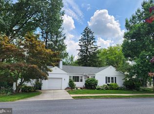 2621 Lincoln St, Camp Hill, PA