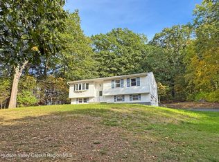 15 Ridge Rd, Hopewell Junction, NY 12533