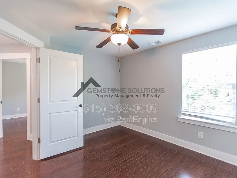 1041 Honey Bush Cir — Photo 40
