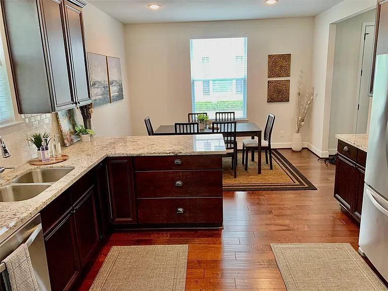 25114 Glen Loch Dr — Photo 19