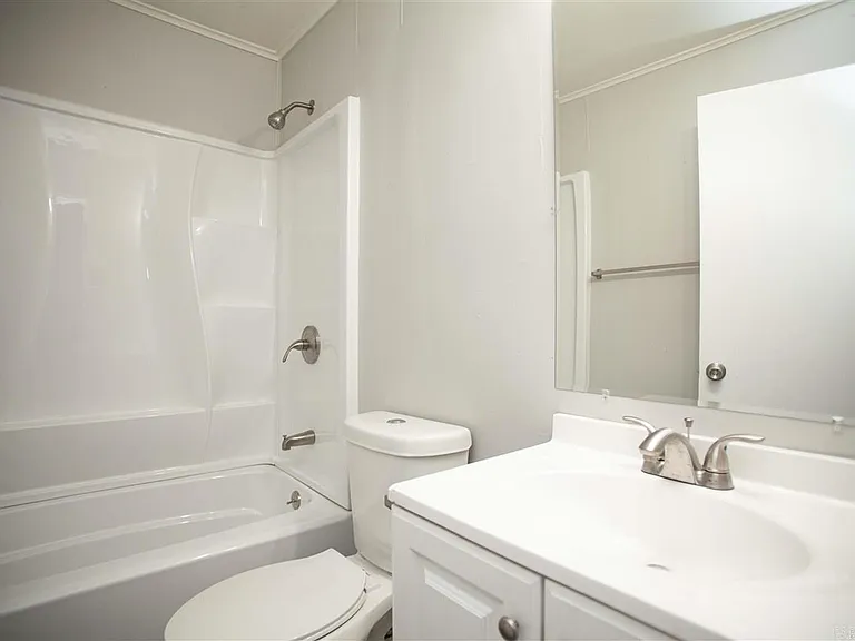 538 Water St — Photo 6