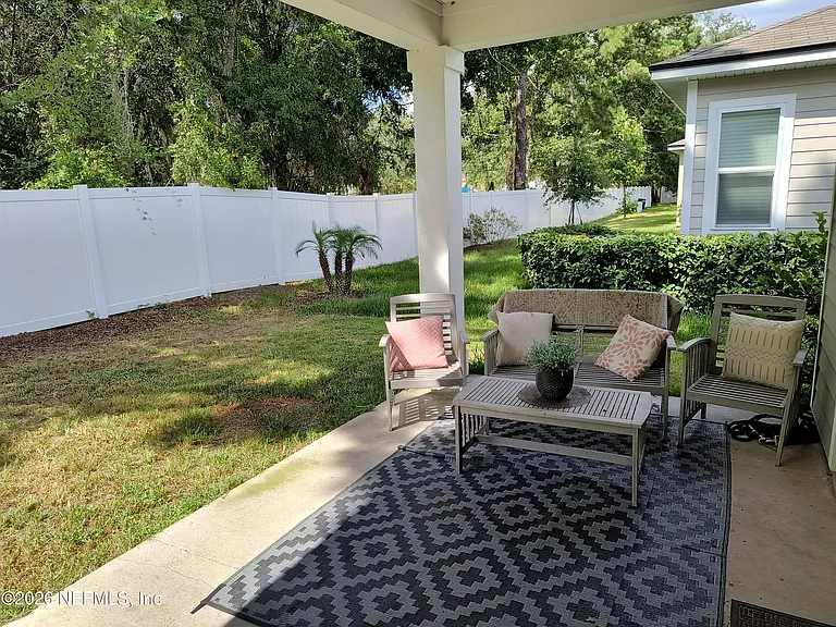 5747 Tomahawk Lake Dr — Photo 17