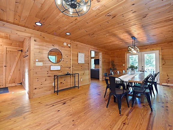 4th image of 373 Scrougetown Rd