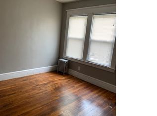 27 Standish St FLOOR 1, Springfield, MA 01108