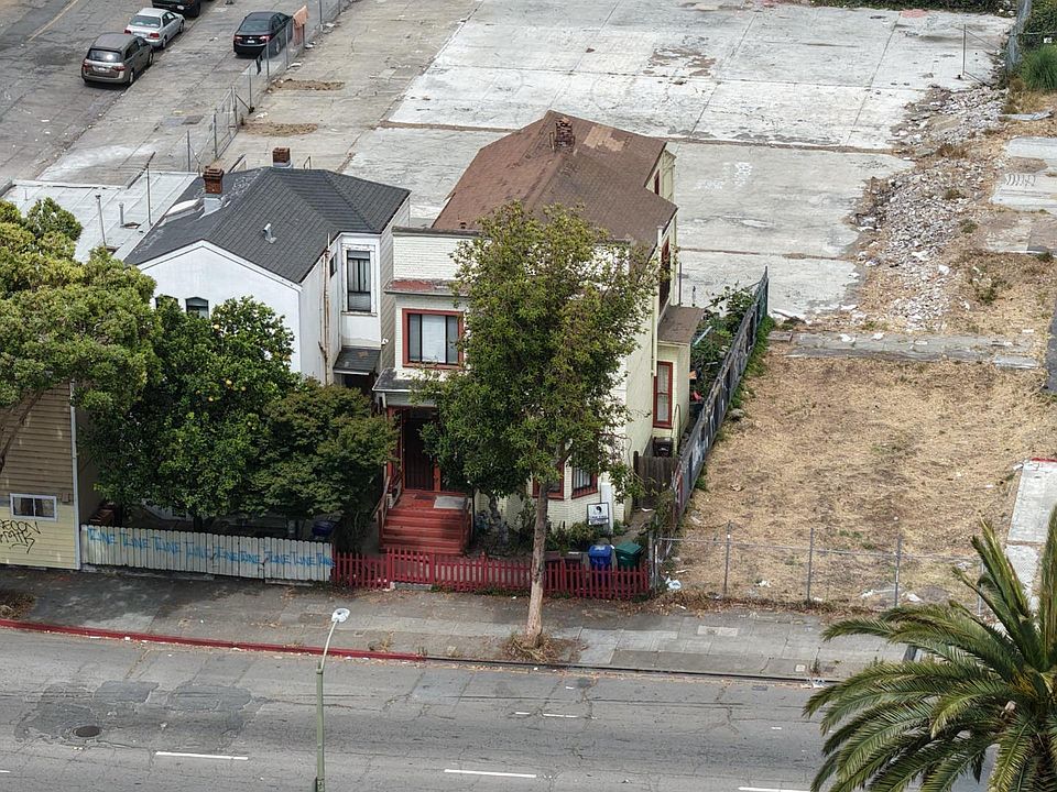 1st image of 611 Harrison St