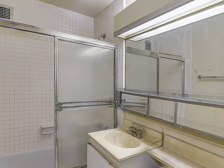 1021 Arlington Blvd #1146 — Photo 21
