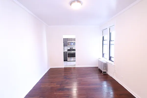 Rented by Oxford Property Group | media 12