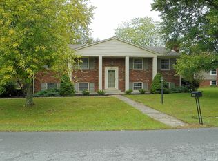 101 Comanche Trl, Carrollton, KY 41008