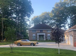 1513 Brookwood Dr, Norton Shores, MI