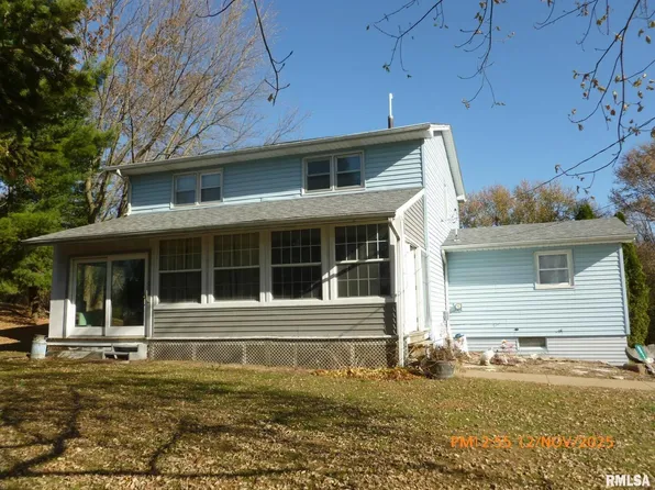 5311 N Fairmount St, Davenport, IA 52806