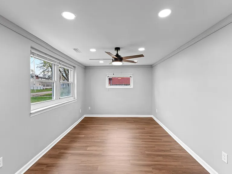 2707 Woodland Ave — Photo 19