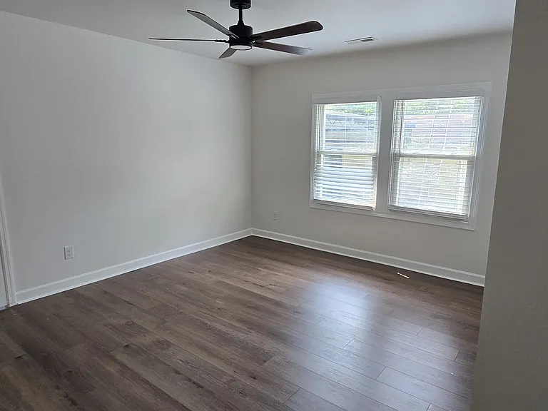 3609 Earhart Rd — Photo 9