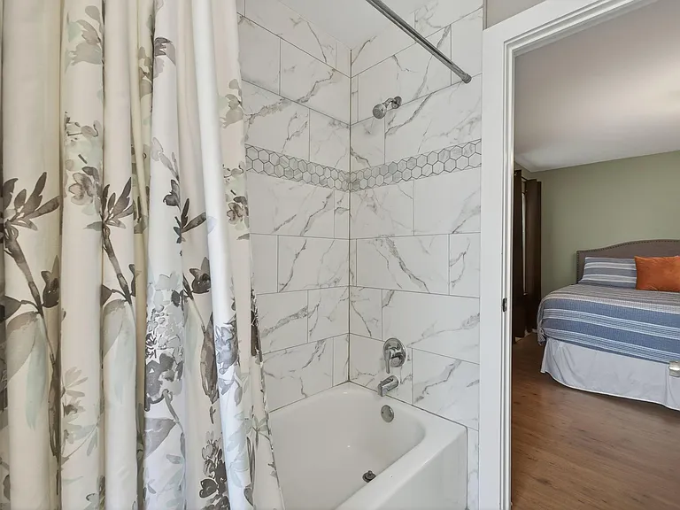 5207 Cornish St — Photo 10