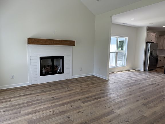 5th image of 234 Lantz Rd E