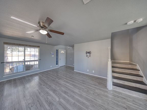 3rd image of 4403 River Brook Dr