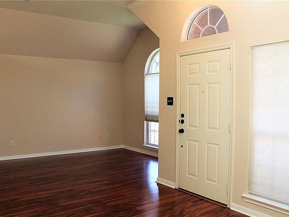 5th image of 1203 Chinquapin Ct