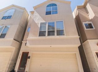 5918 Kansas St #B, Houston, TX 77007