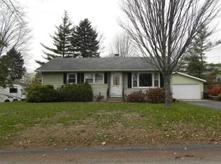 1122 Bonnie Ln, Madison, WI 53716