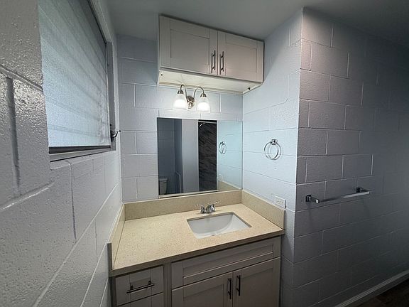 4th image of 3140 Castle St APT 8