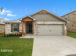 824 NW 4th Pl, Newcastle, OK 73065