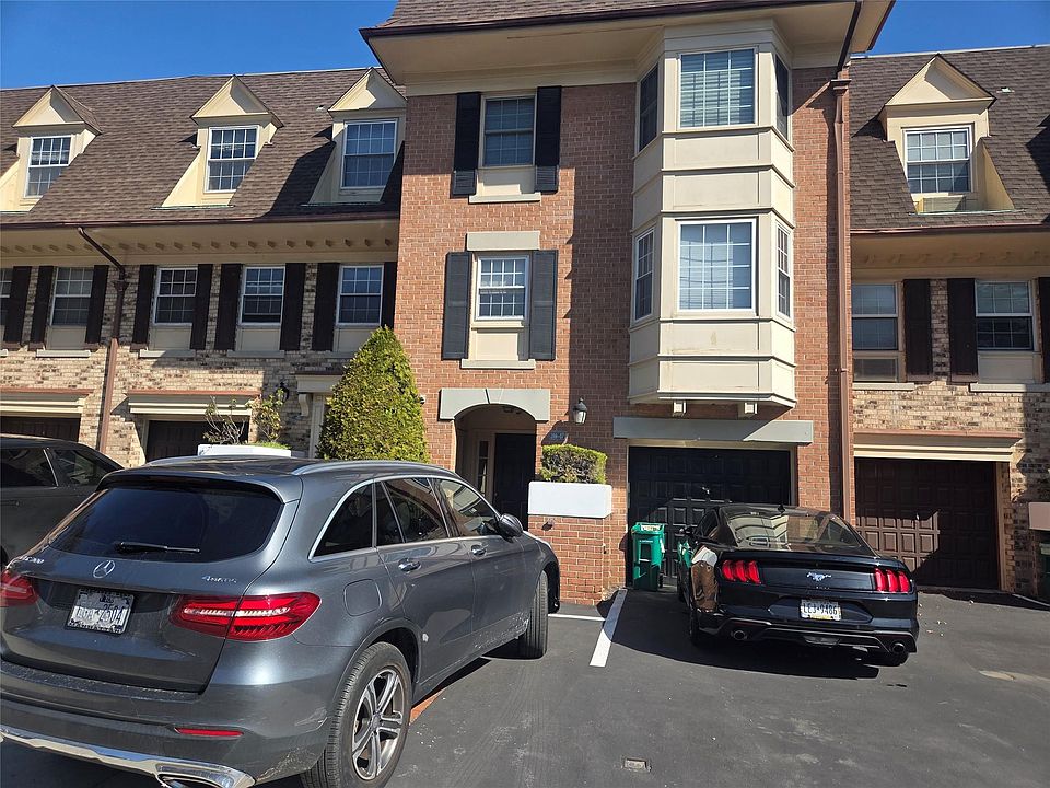 1st image of 208-07 Estates Drive
