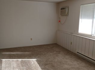 1384 Pioneer Rd APT 2, Crest Hill, IL 60403