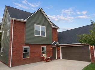 2811 Best Rd, Maryville, TN 37803