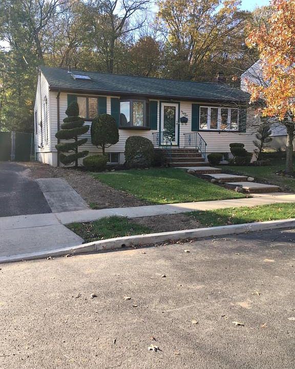 1st image of 288 Richard Ave