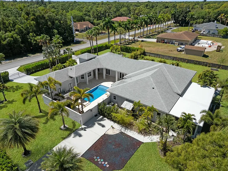 15503 Temple Blvd — Photo 60