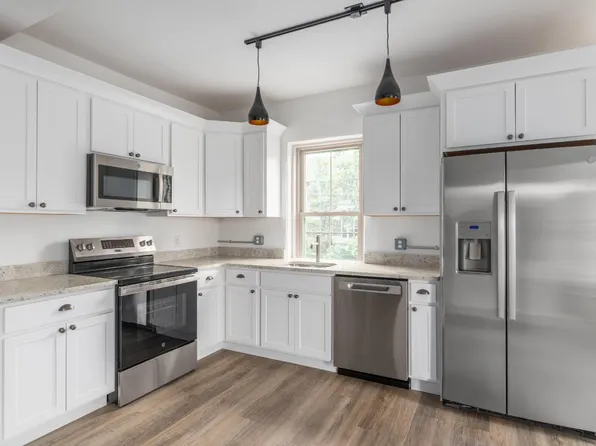 103 S Main St #204, Quakertown, PA 18951