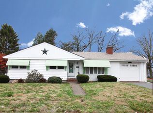 84 Evans St, Somerset, MA 02726