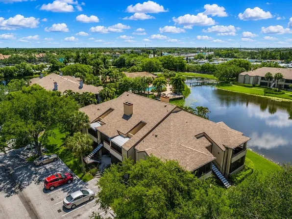 10263 Gandy Blvd N, Saint Petersburg, FL