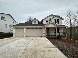 3158 SE Hall Ln, Troutdale, OR 97060