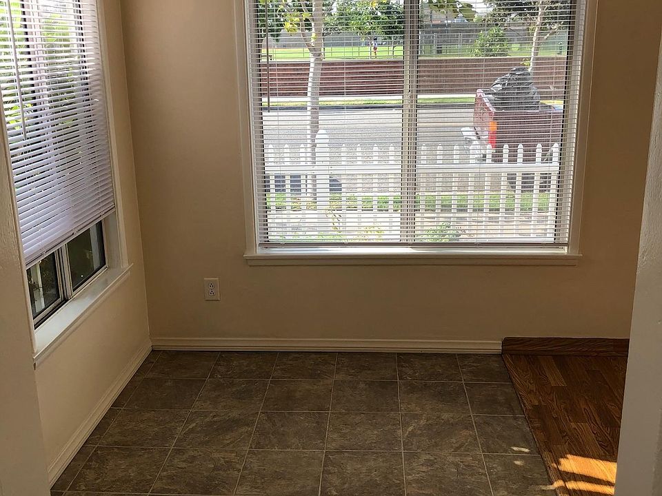 1st image of 348 12th St #1