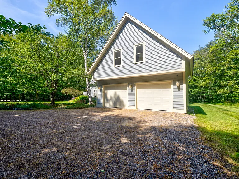 271 Thomas Pasture Rd — Photo 61