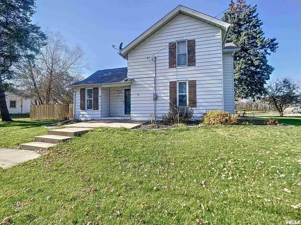 1901 11th St, Viola, IL 61486